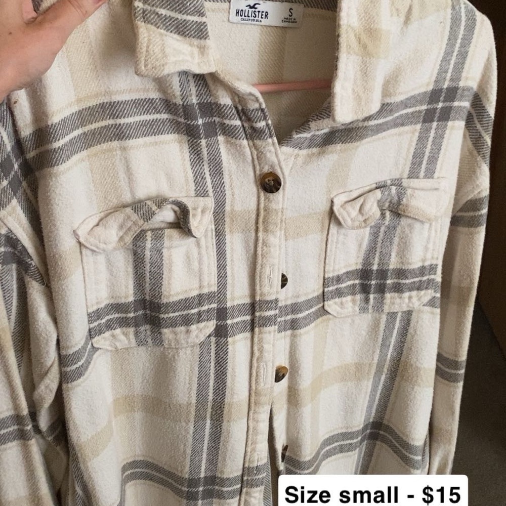 Hollister Cream and Gray Checkered Shirt